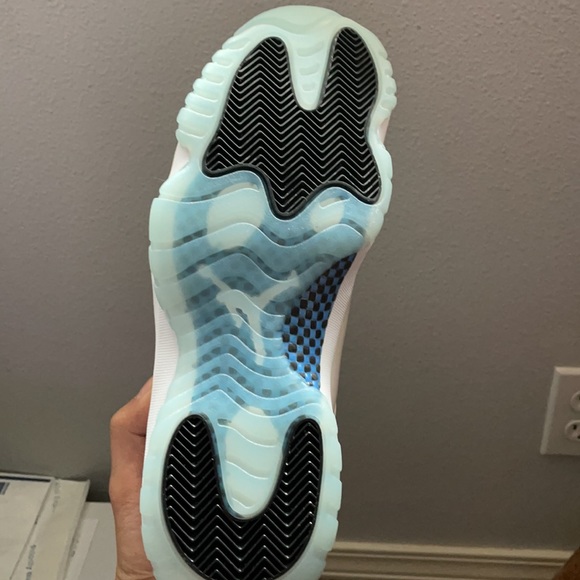 Air jordan 11’s Legends size 11 %100 authe… - Picture 5 of 6